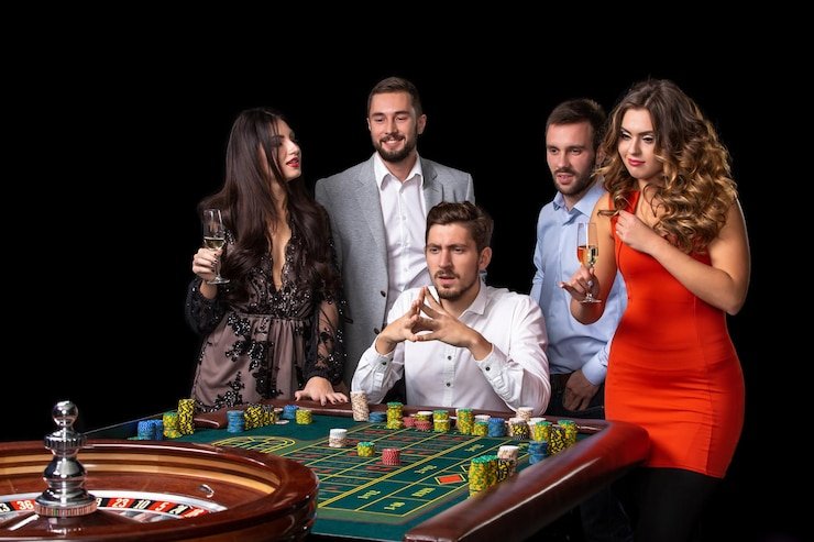 AduQ game table interface showing three-card hand comparison on indoslot88 login